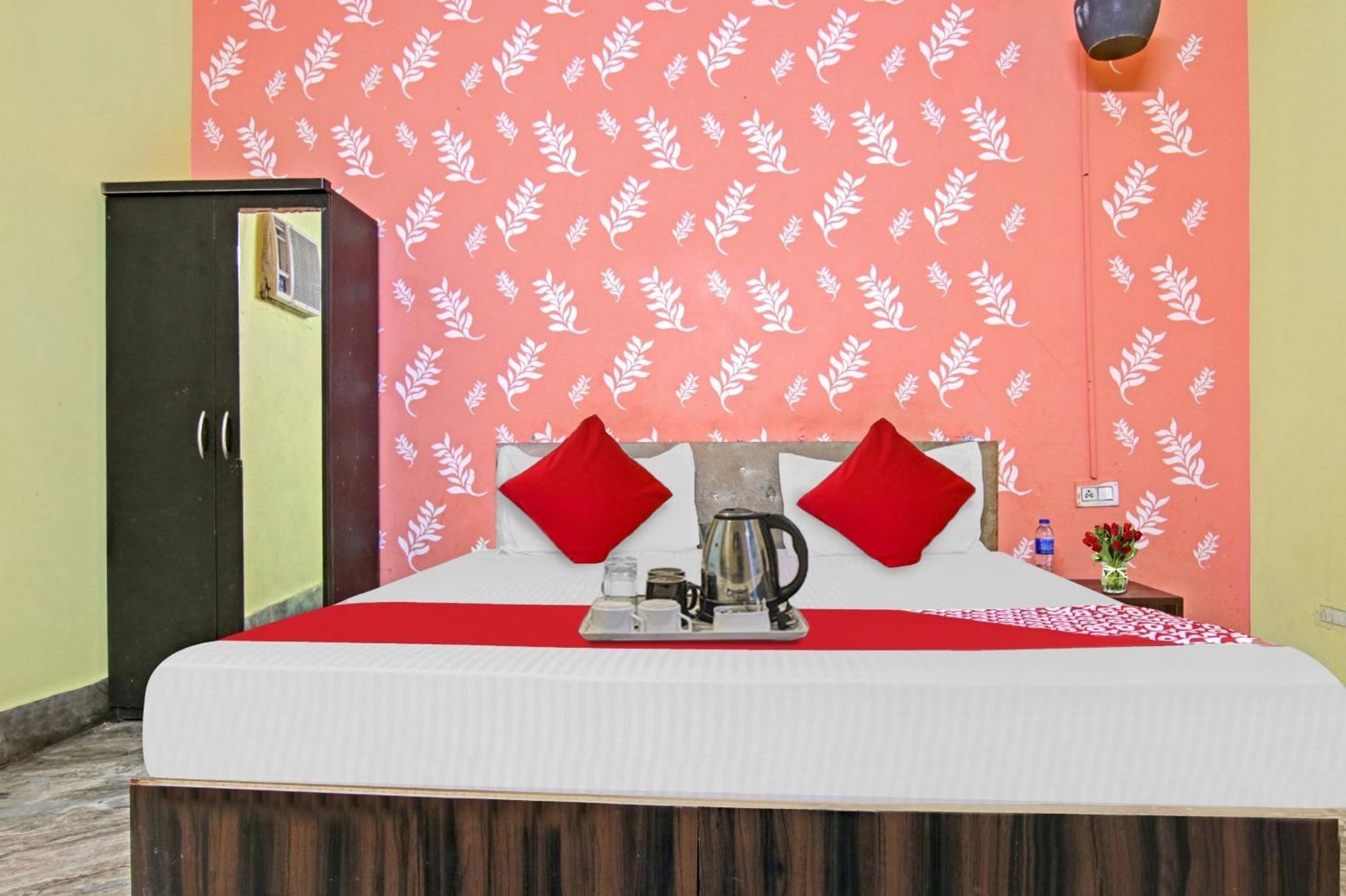 Flagship Hotel Decent Stay Near Pvr Vikaspuri Delhi New Delhi Eksteriør bilde